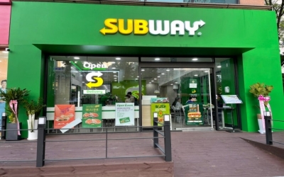 761764